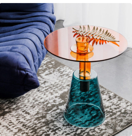 Dernière affaire concernant Table basse Mini Light Luxury de dessus de verre trempé de salon de minimalisme